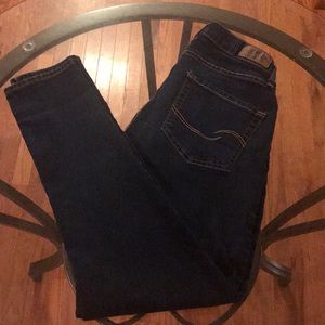 Women's Signature Levis Skinny Curvy Jeans